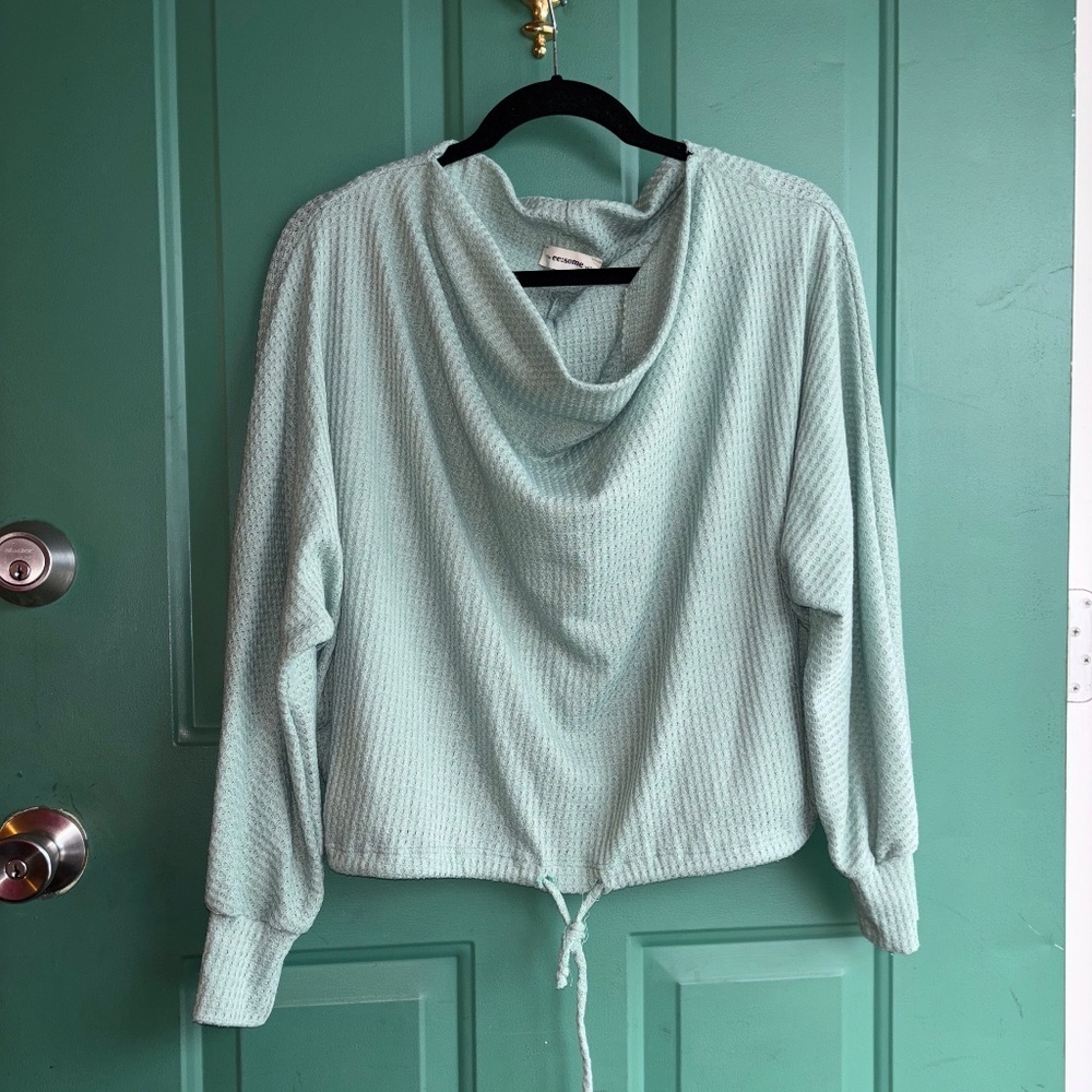 Ee:Some Medium Top So Soft